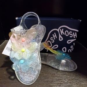 OshKosh Bgosh sandals. Toddler 11